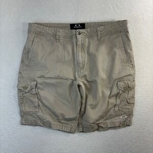 Y2K Oakley Cargo Shorts Men 36x10 Beige Baggy Gorpcore Outdoor Utility Skater